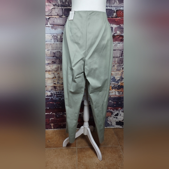 Chico's The Ultimate Fit Pants - Picture 3 of 10